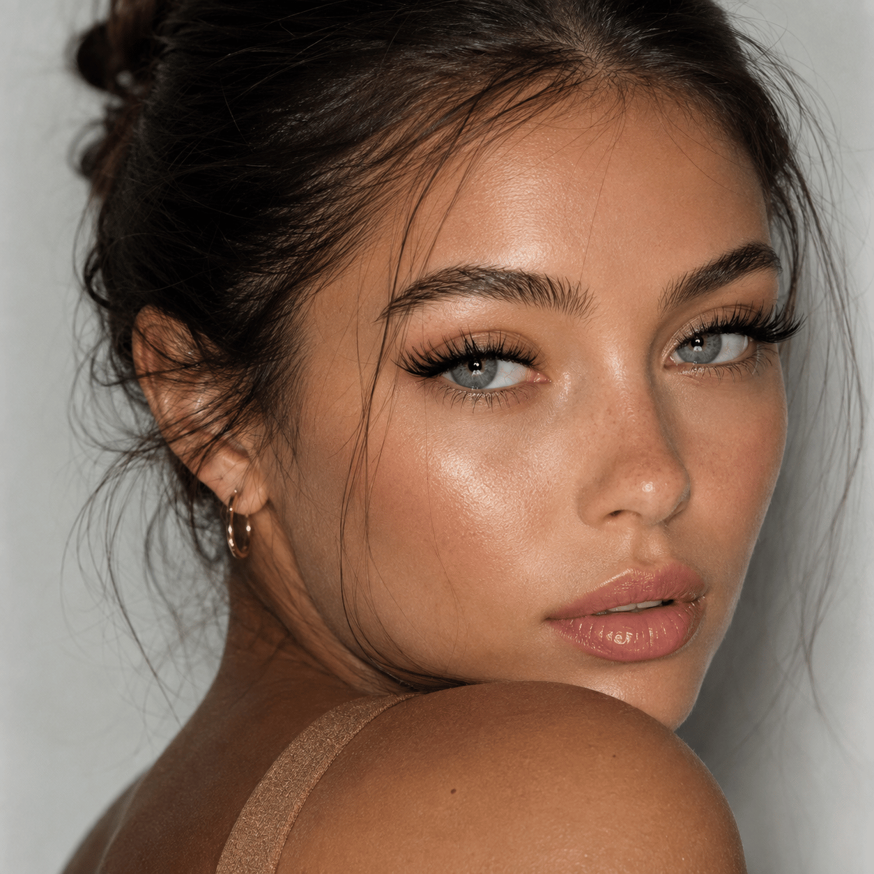 Moon Velvet - Glam Collection